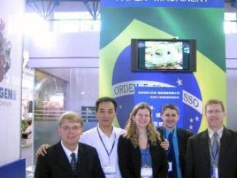 深圳翻譯服務 從專業筆譯到高端同傳的一站式解決方案